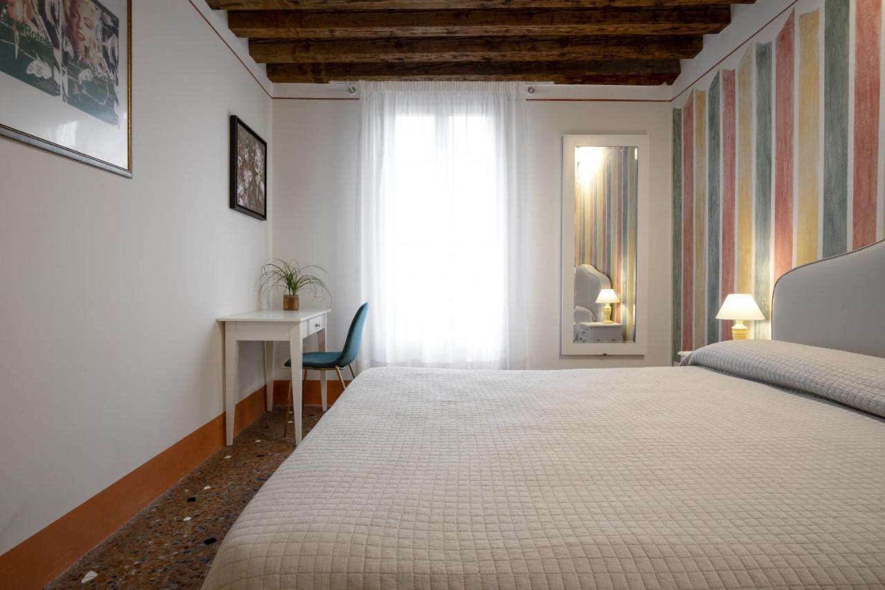 Rialto Sant'Aponal Prestige By Wonderful Italy Veneza Exterior foto
